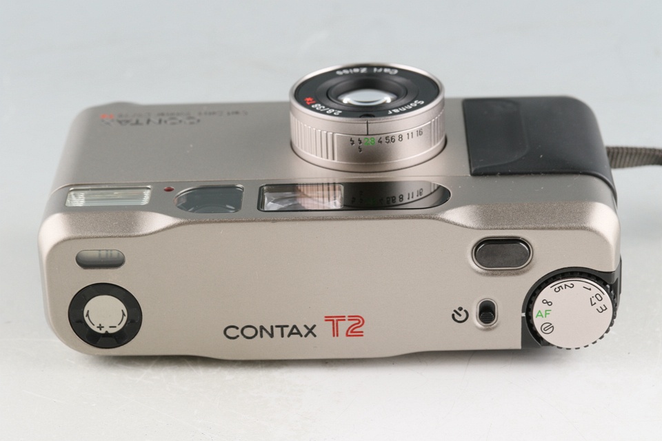 Contax T2 35mm Point & Shoot Film Camera With Box #52409L8